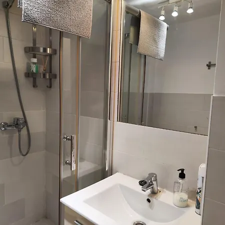 Homestay Vts Los Remedios Seville
